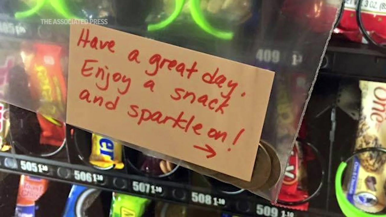 'Sparklers' spread kindness through good deeds