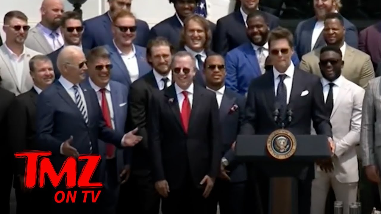 Tom Brady Cracks Trump Joke At White House Celebration | TMZ on TV