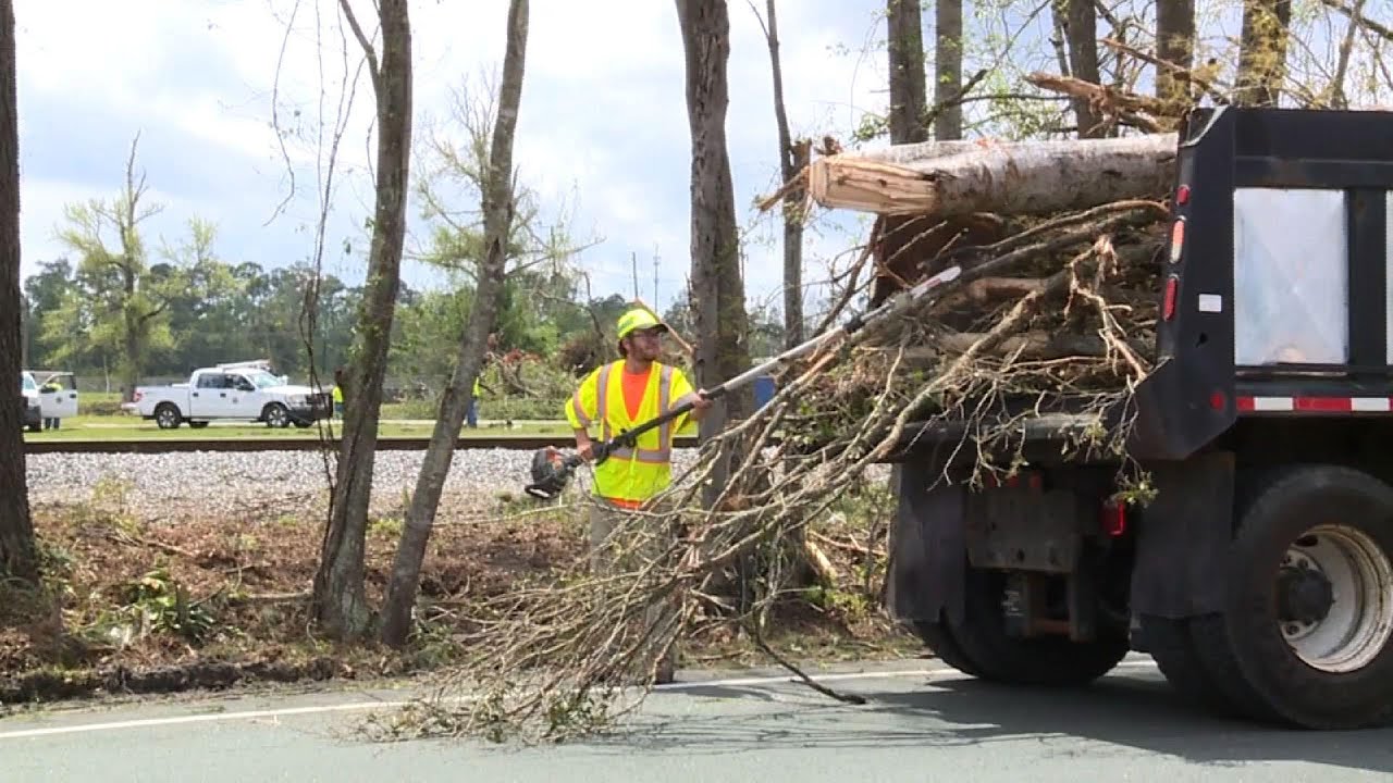 South Georgia cleans up from destructive storm