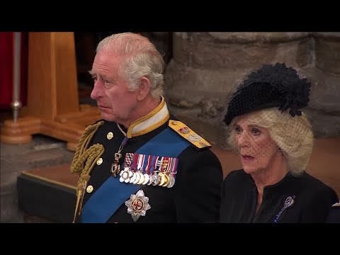 'God Save the King' sung at queen's funeral service