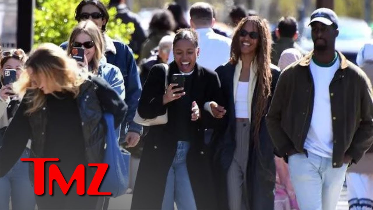 Malia Obama Hangs Out with President Biden's Grandkids in Manhattan | TMZ TV