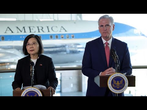 McCarthy meets with Taiwan President Tsai in California